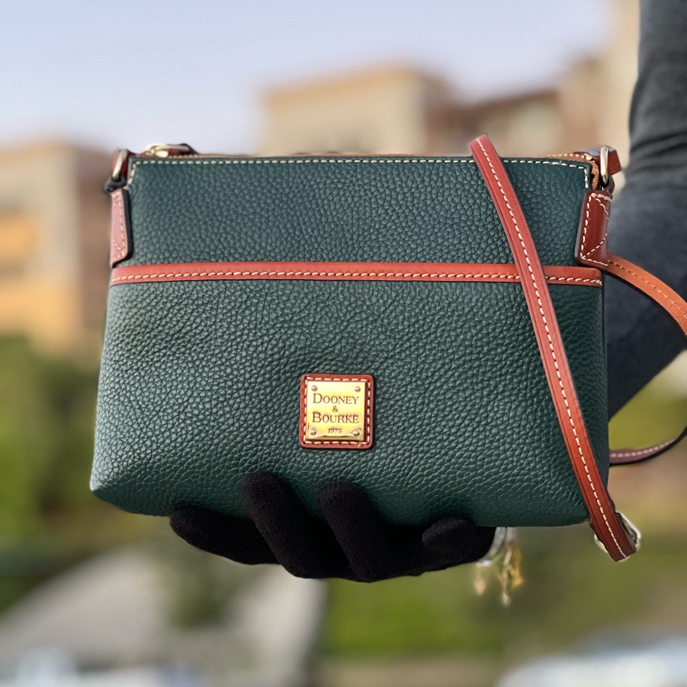 Authentic NWT Dooney&Bourke sof leather crossbody bag